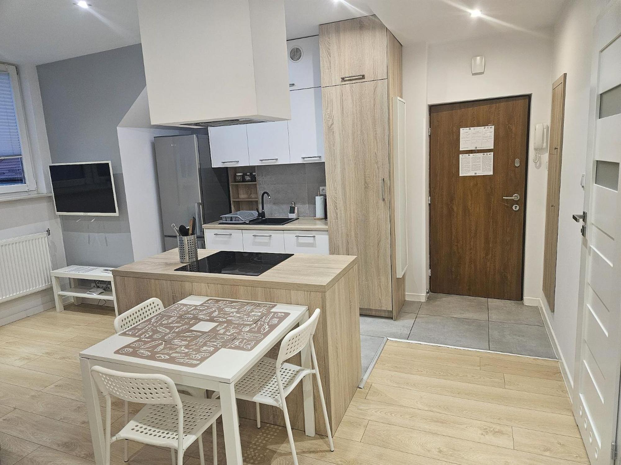 Urban Jungle Apartment In The City Center Bialystok Ngoại thất bức ảnh